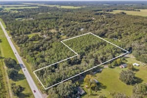 25013 71ST PLACE, HIGH SPRINGS, FL 32643 Sold 10/23/25