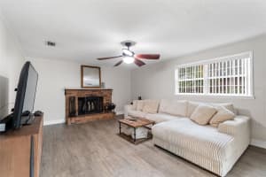 3906 21ST TERRACE, GAINESVILLE, FL 32605 - MLS#MFRGC532649