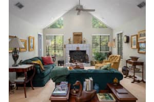 20015 45TH PLACE, HAWTHORNE, FL 32640 Sold 10/20/25