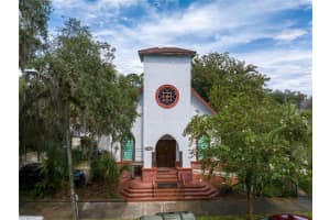 619 Ne 1st St, GAINESVILLE