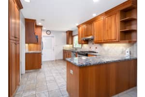 223 29TH STREET, GAINESVILLE, FL 32607 Sold 09/22/25