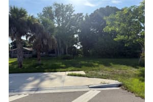 5755 58TH AVENUE, VERO BEACH, FL 32967 - MLS#MFRGC532713