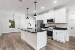 2381 14 STREET, GAINESVILLE, FL 32609 - MLS#MFRGC532751