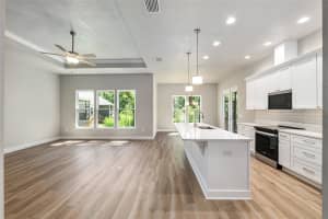 939 132ND BOULEVARD, NEWBERRY, FL 32669 - MLS#MFRGC532848