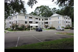 4000 Sw 23rd St #1-203, GAINESVILLE