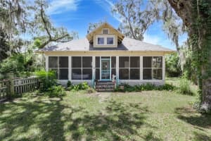 21715 69TH AVENUE, HAWTHORNE, FL 32640 Sold 12/08/25