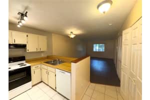 109 16TH AVENUE, GAINESVILLE, FL 32601 - MLS#MFRGC533078