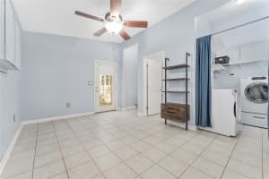 911 33RD AVENUE, GAINESVILLE, FL 32609 - MLS#MFRGC533106