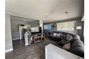 1942 16TH TERRACE, GAINESVILLE, FL 32609 - MLS#MFRGC533119