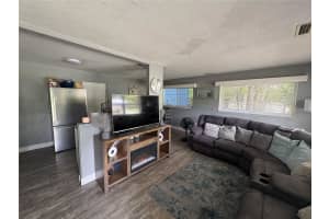1942 16TH TERRACE, GAINESVILLE, FL 32609 - MLS#MFRGC533119
