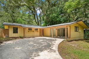102 Nw 27th Ter, GAINESVILLE
