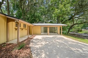 102 27TH TERRACE, GAINESVILLE, FL 32607 - MLS#MFRGC533191