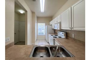 4886 46TH PLACE, GAINESVILLE, FL 32606 - MLS#MFRGC533214