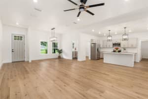 3854 SW STATE ROAD 247, LAKE CITY, FL 32024 - MLS#MFRGC533225