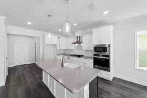 6710 10TH LANE, GAINESVILLE, FL 32607 - MLS#MFRGC533238
