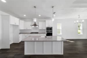 6710 10TH LANE, GAINESVILLE, FL 32607 - MLS#MFRGC533238