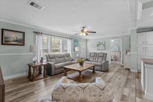 211 582ND AVENUE, OLD TOWN, FL 32680 Sold 10/06/25