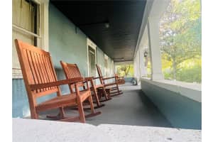 1124 NW 4TH STREET, GAINESVILLE, FL 32601 - MLS#MFRGC533329