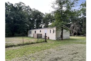 765 MAID MARION LANE, HIGH SPRINGS, FL 32643 Sold 09/24/25