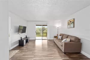 6519 NEWBERRY ROAD, GAINESVILLE, FL 32605 - MLS#MFRGC533358