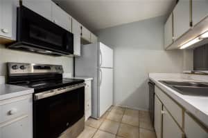 4000 23RD STREET, GAINESVILLE, FL 32608 - MLS#MFRGC533368