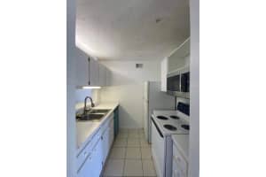 3921 34TH STREET, GAINESVILLE, FL 32608 - MLS#MFRGC533374