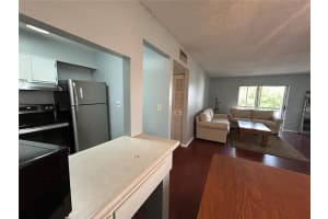 6519 NEWBERRY ROAD, GAINESVILLE, FL 32605 - MLS#MFRGC533407