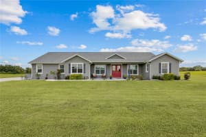 8715 Nw 18th Cir, OCALA