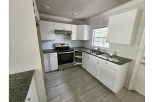 1621 23RD LANE, GAINESVILLE, FL 32641 Sold 10/24/25