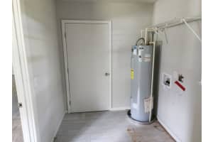 1621 23RD LANE, GAINESVILLE, FL 32641 Sold 10/24/25