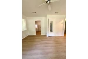 739 10TH PLACE, GAINESVILLE, FL 32601 - MLS#MFRGC533497