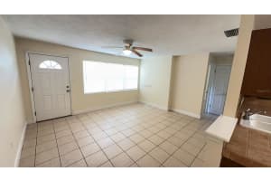 2121 55TH STREET, GAINESVILLE, FL 32605 - MLS#MFRGC533637