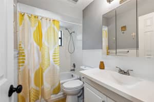 1228 75TH DRIVE, GAINESVILLE, FL 32607 - MLS#MFRGC533661