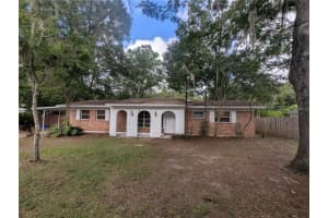 1714 38TH STREET, GAINESVILLE, FL 32605 - MLS#MFRGC533772