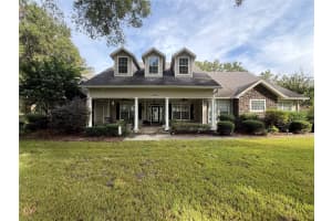 8762 STATE ROAD 26, NEWBERRY, FL 32669 Sold 12/21/25