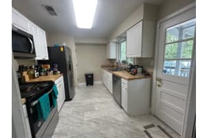 3716 2ND PLACE, GAINESVILLE, FL 32607 - MLS#MFRGC533870