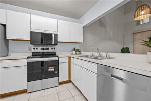 344 48TH BOULEVARD, GAINESVILLE, FL 32607 Sold 10/03/25