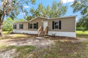 770 S COUNTY ROAD 21, HAWTHORNE, FL 32640 - MLS#MFRGC533940