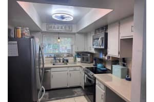 1655 58TH TERRACE, ST PETERSBURG, FL 33712 - MLS#MFRGC533942