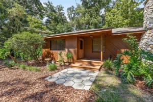 2256 9TH PLACE, GAINESVILLE, FL 32605 - MLS#MFRGC533969