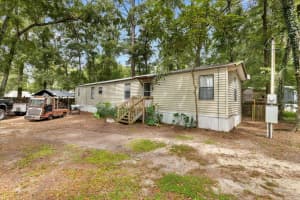 901 11TH AVENUE, TRENTON, FL 32693 - MLS#MFRGC533997
