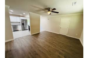 2024 16TH TERRACE, GAINESVILLE, FL 32609 - MLS#MFRGC534013