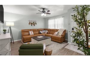 25701 19TH AVENUE, NEWBERRY, FL 32669 - MLS#MFRGC534015