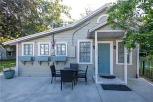 111 7TH STREET, GAINESVILLE, FL 32601 Sold 11/14/25