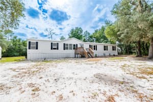 7556 OSCEOLA AVENUE, KEYSTONE HEIGHTS, FL 32656 Sold 11/24/25