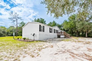 7556 OSCEOLA AVENUE, KEYSTONE HEIGHTS, FL 32656 Sold 11/24/25