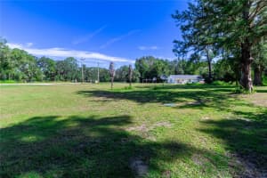 5301 NW COUNTY ROAD 235, ALACHUA, FL 32615 - MLS#MFRGC534078
