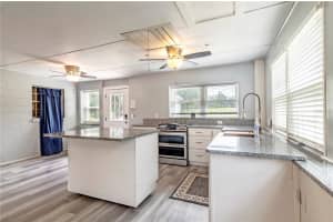 5557 COUNTY ROAD 352, KEYSTONE HEIGHTS, FL 32656 - MLS#MFRGC534125