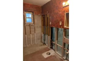 2112 7TH AVENUE, GAINESVILLE, FL 32641 Sold 12/04/25