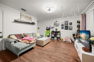 4316 68TH TERRACE, GAINESVILLE, FL 32608 Sold 11/03/25